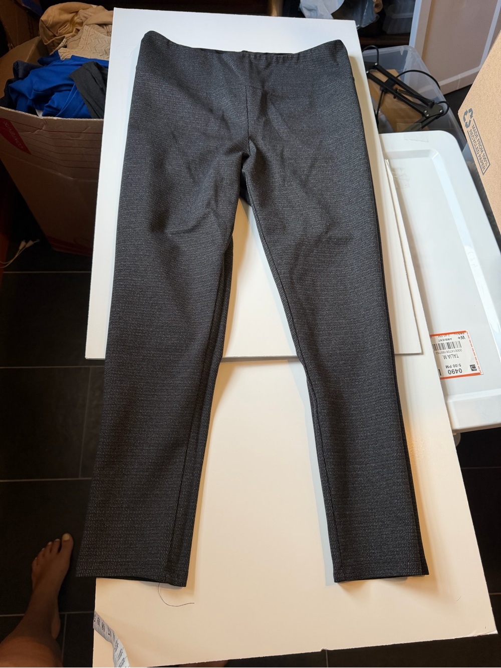 Liz Claiborne Charcoal Skinny Pants